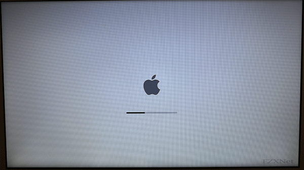Macの再起動が自動的に行われます。